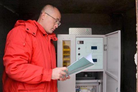 油田首個！大慶這個采油廠為地下管道加了“安全網(wǎng)”